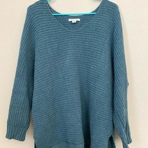 Woven blue v neck sweater